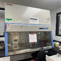 Thermo 1300 Series A2 4' BioSafety Cabinet image 0